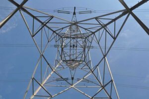 Electrical pylon of a power plant